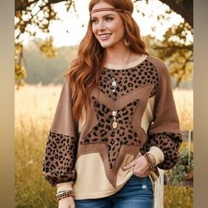 Leopard Star Crewneck